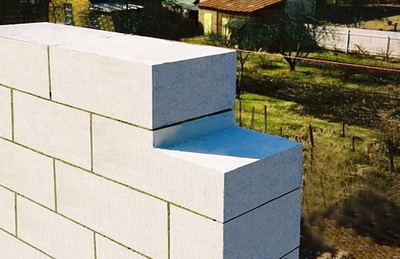 Стена из газобетона, которую нужно утеплять