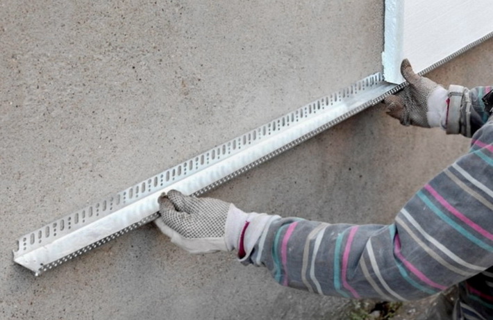 Стартовая рейка должна быть металлической