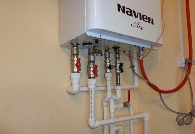 подвод газа, воды к котлу